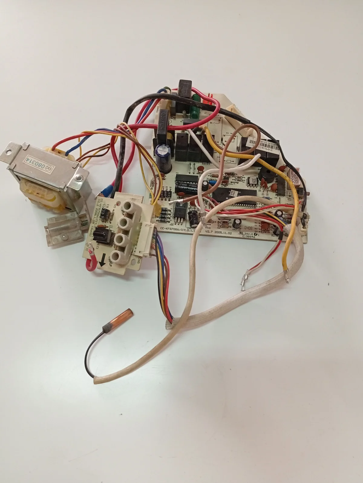 Imatge de CE-KFR70GW/I1Y.D.1.1.1-1