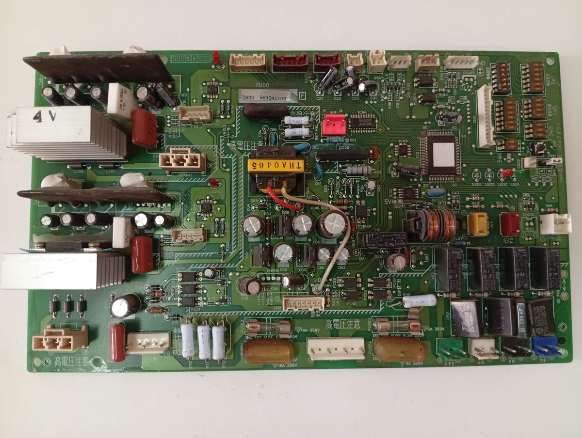 Immagine di T935 B65D41108/ RG76J854G05