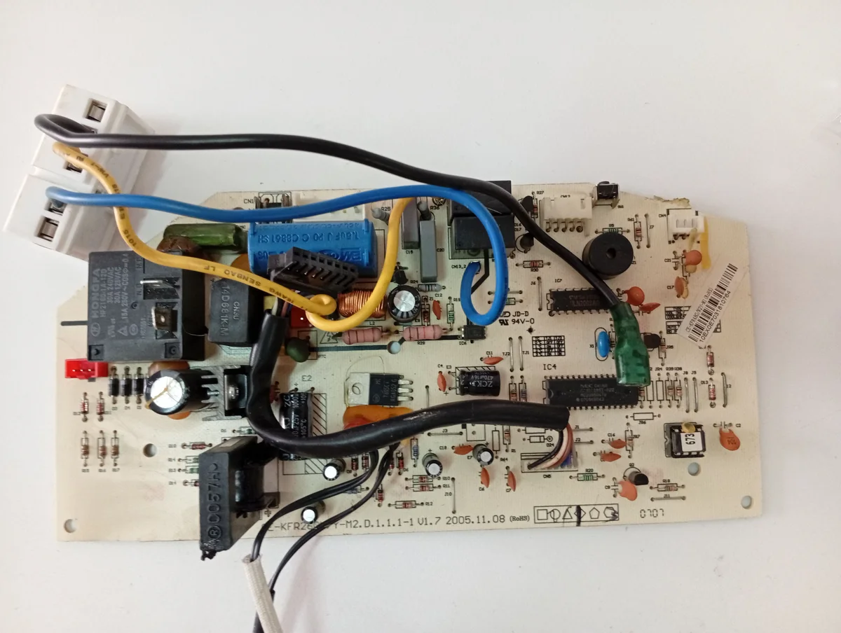 Immagine di CE-KFR26GW/Y-M2